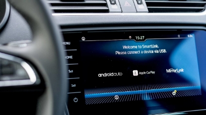 Skoda Octavia SmartLink Aktivasyonu (2015-2019) – Apple CarPlay ve Android Auto Etkinleştirme resmi